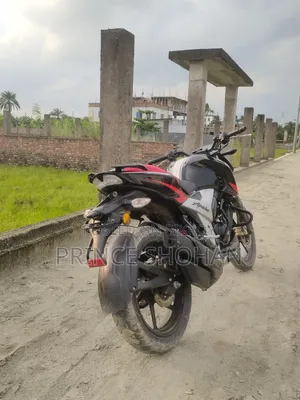 TVS Apache RTR 160 4V 2022 Black