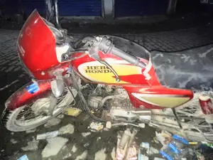 Hero Splendor Plus 2012 Red