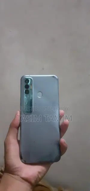 Tecno Spark 7 Pro 128 GB Silver