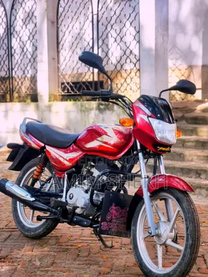 বাজাজ সিটি ১০০ ২০২৪ লাল