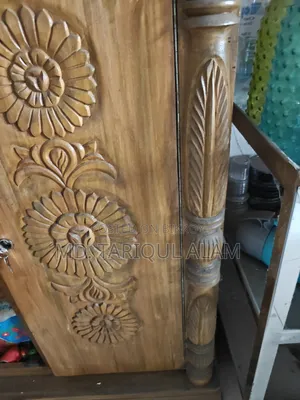 ফুল সেগুন কাঠের খিলগাঁওয়ের তৈরি ৩ লেয়ারের প্যান্ট্রি কেবিনেট