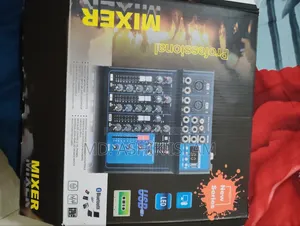 Yamaha F4 -USB Sound Mixer Console
