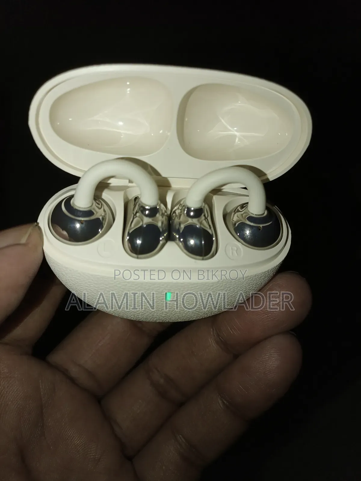 TWS Earbuds