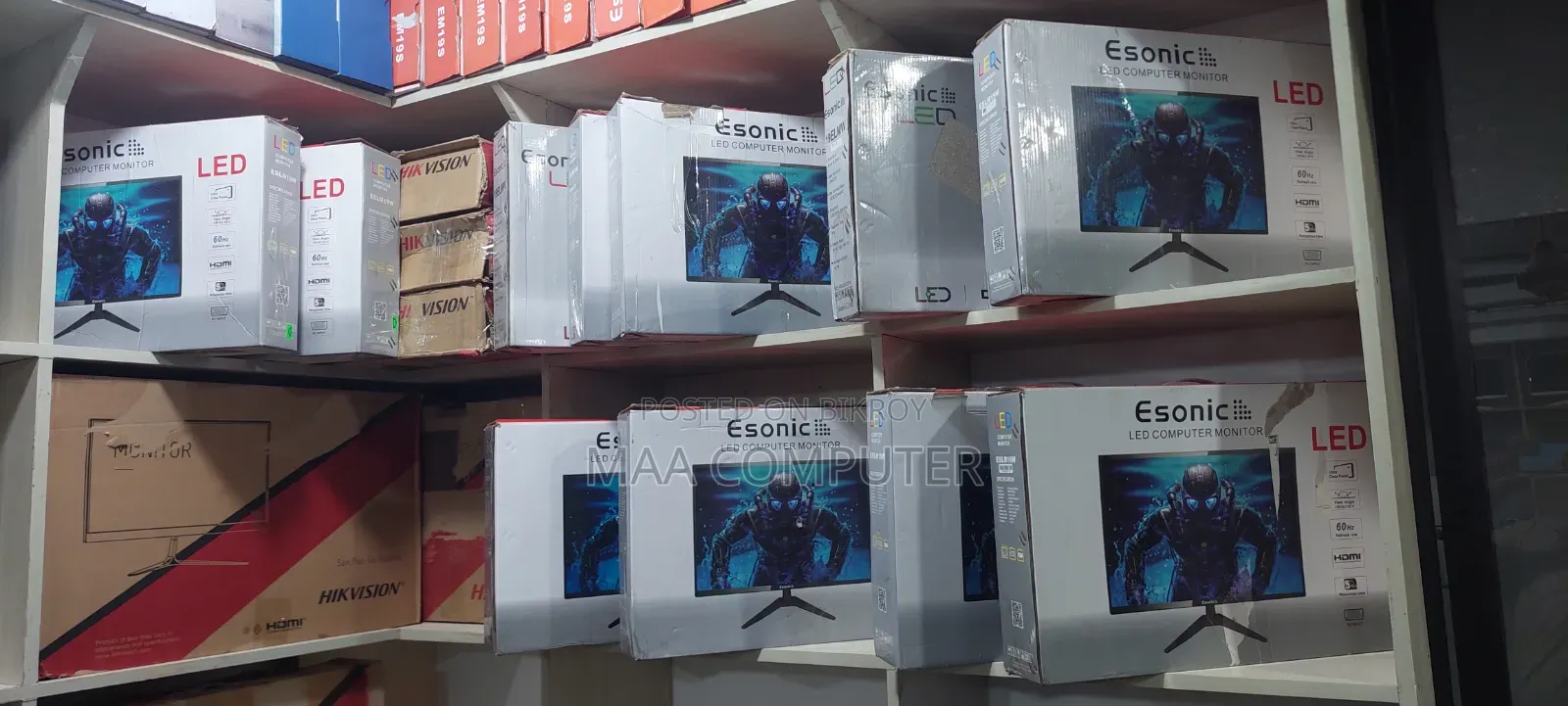 19 Inc Esonic Led Monitor Full Box Like New With Replacement Warranty