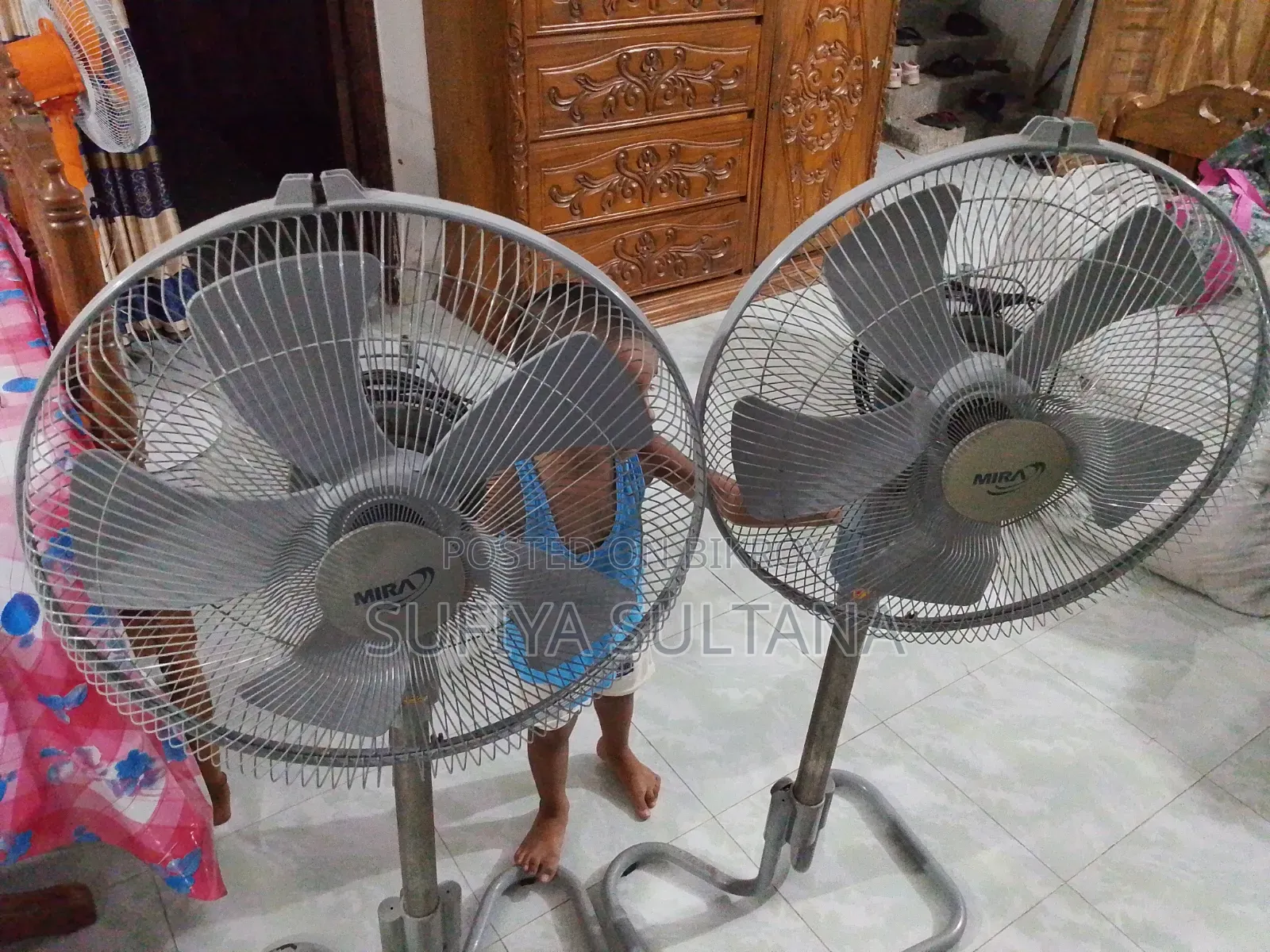 Mira Stand Fans