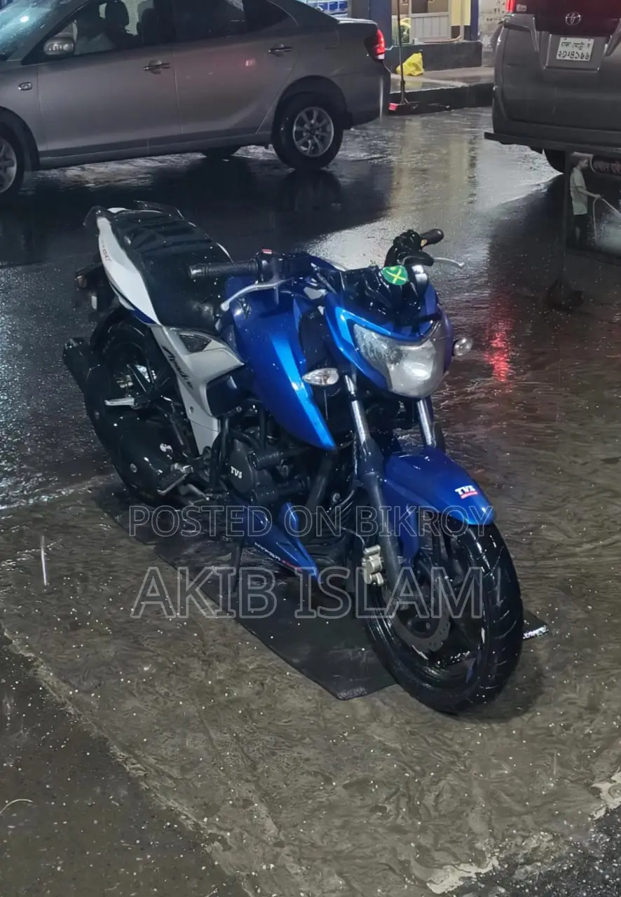 TVS Apache RTR 160 4V 2020 Blue