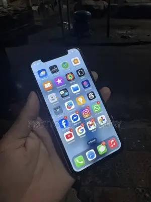 Apple iPhone X 256 GB White