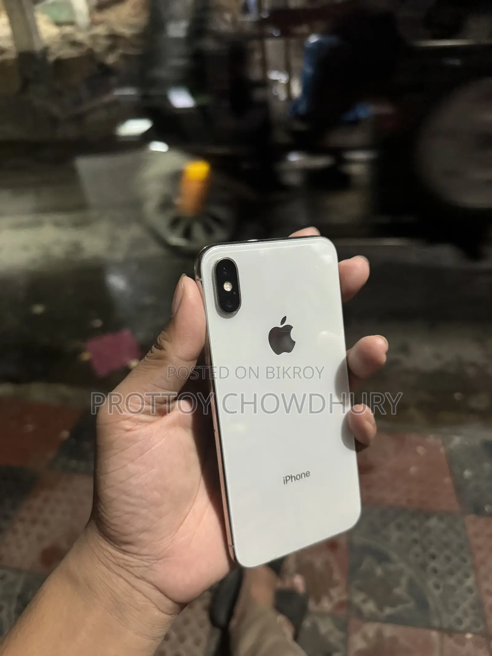 Apple iPhone X 256 GB White