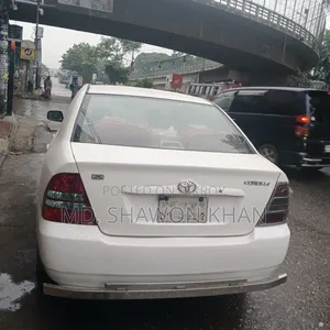 Toyota Corolla 2001 White