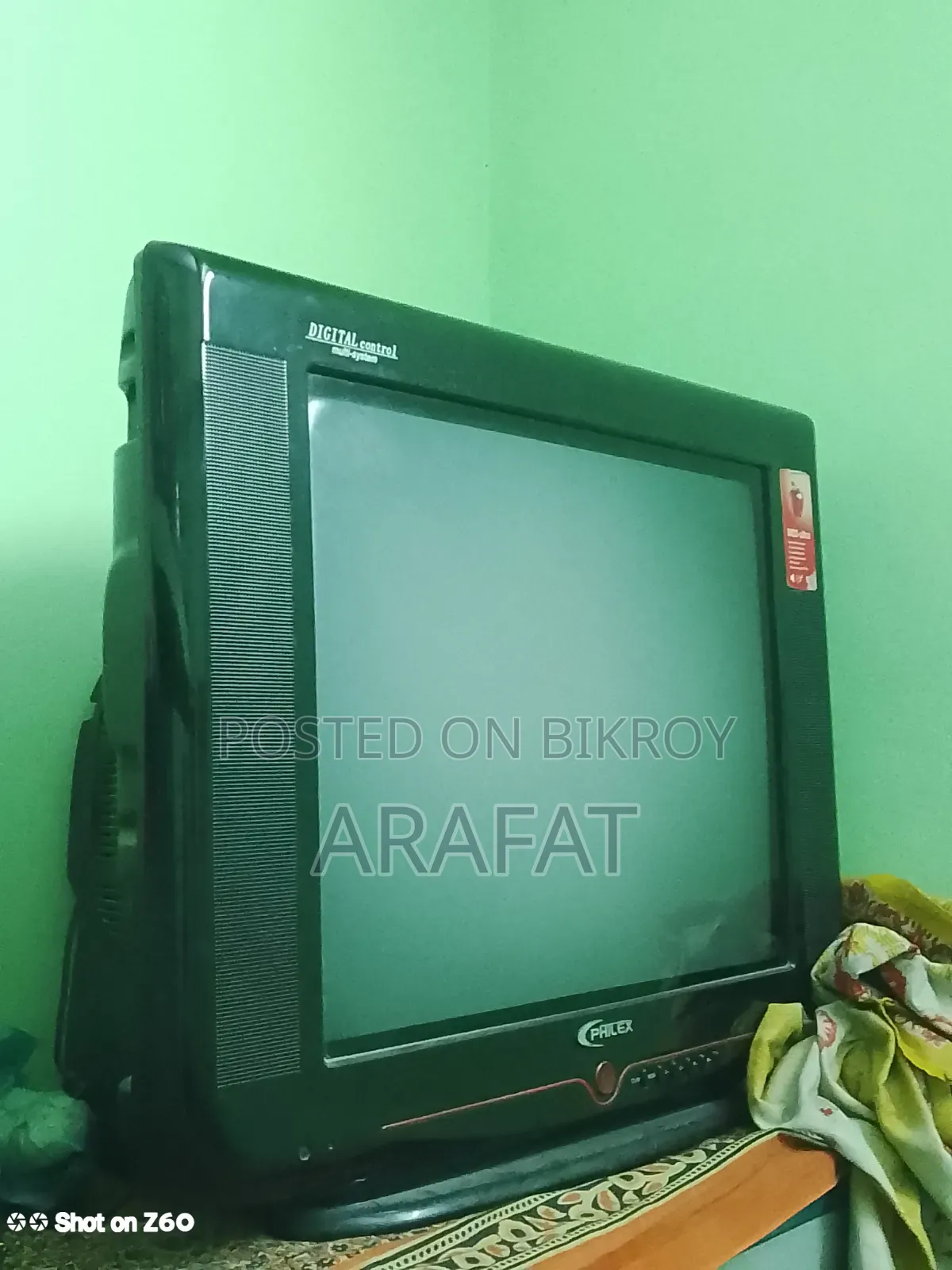 TV টা অনেক ভালো নিলে নিতে পারেন