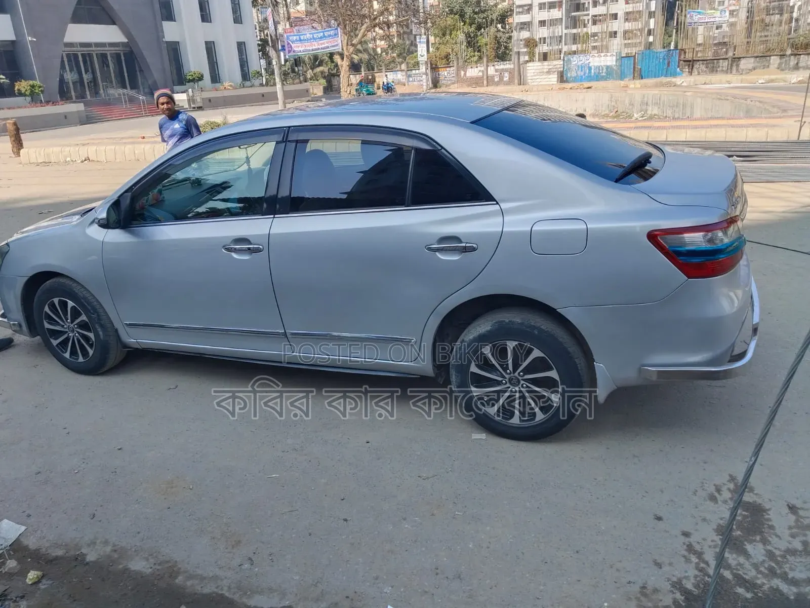 Toyota Premio 2011 Silver