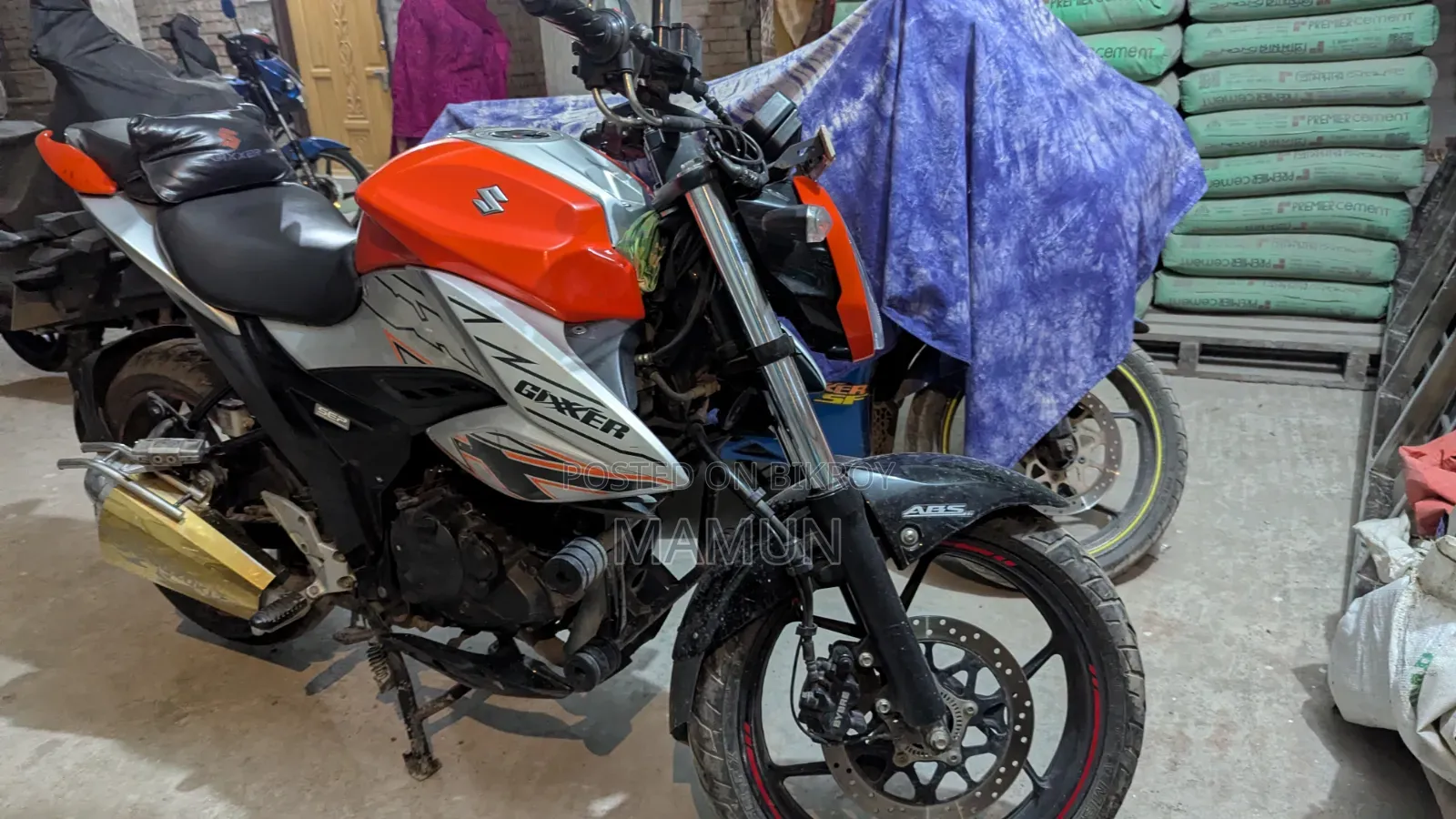 Suzuki Gixxer 2023 Orange
