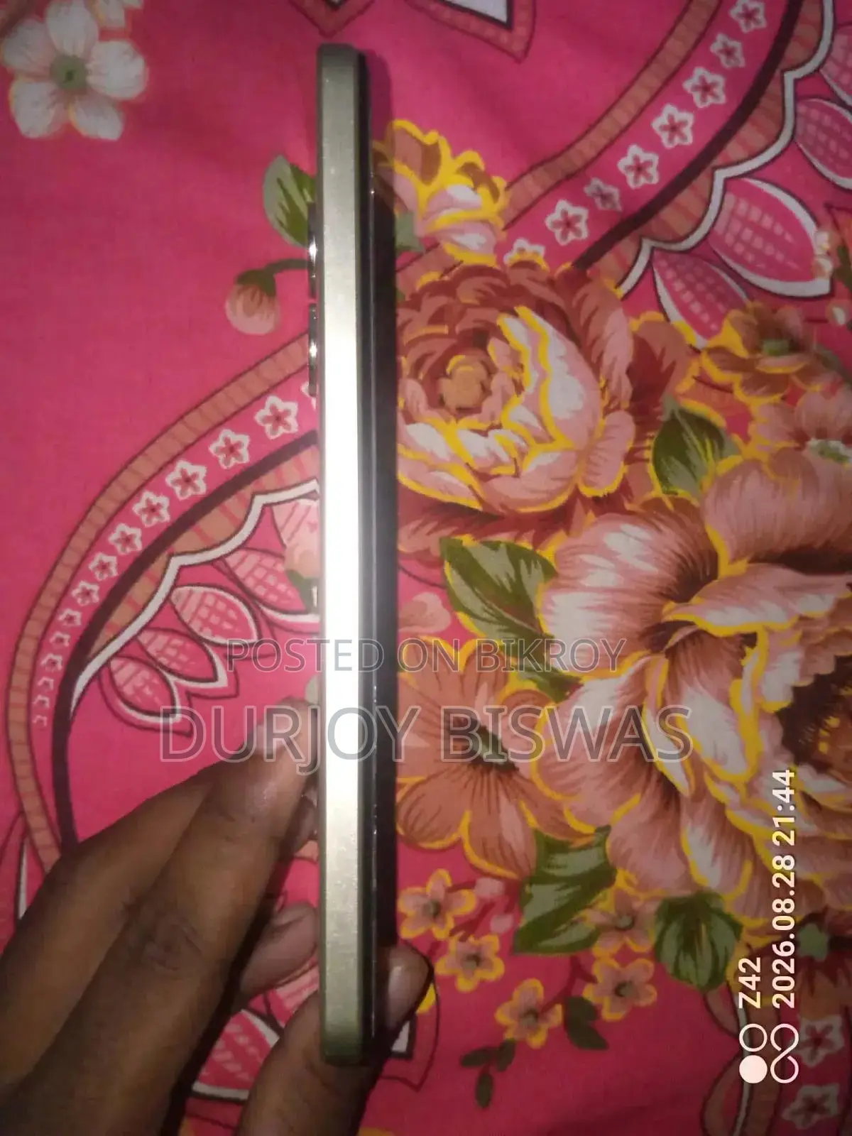 Vivo Y16 64 GB Yellow