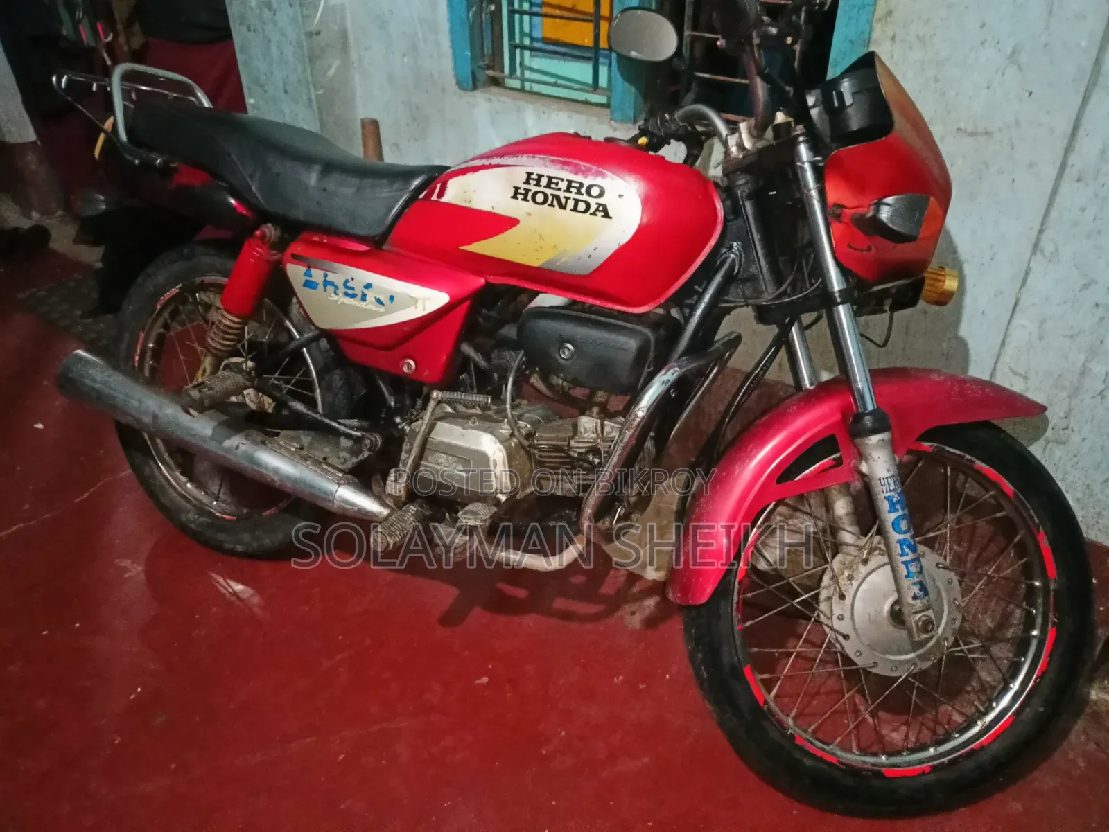 Hero 2004 Red