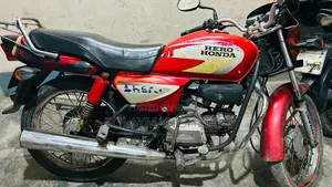 Hero 2004 Red