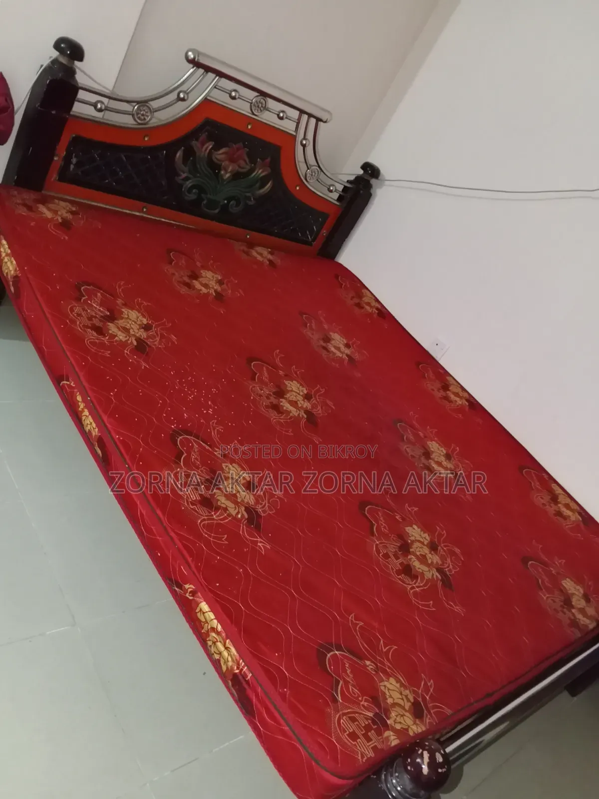 খাঠ আর মেটেস বিক্রি হবে এক সাথে