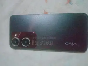 Vivo Y18 128 GB