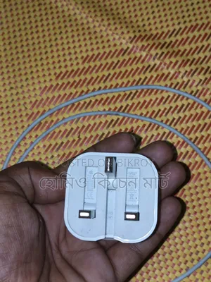 Apple Original Charger (20w)