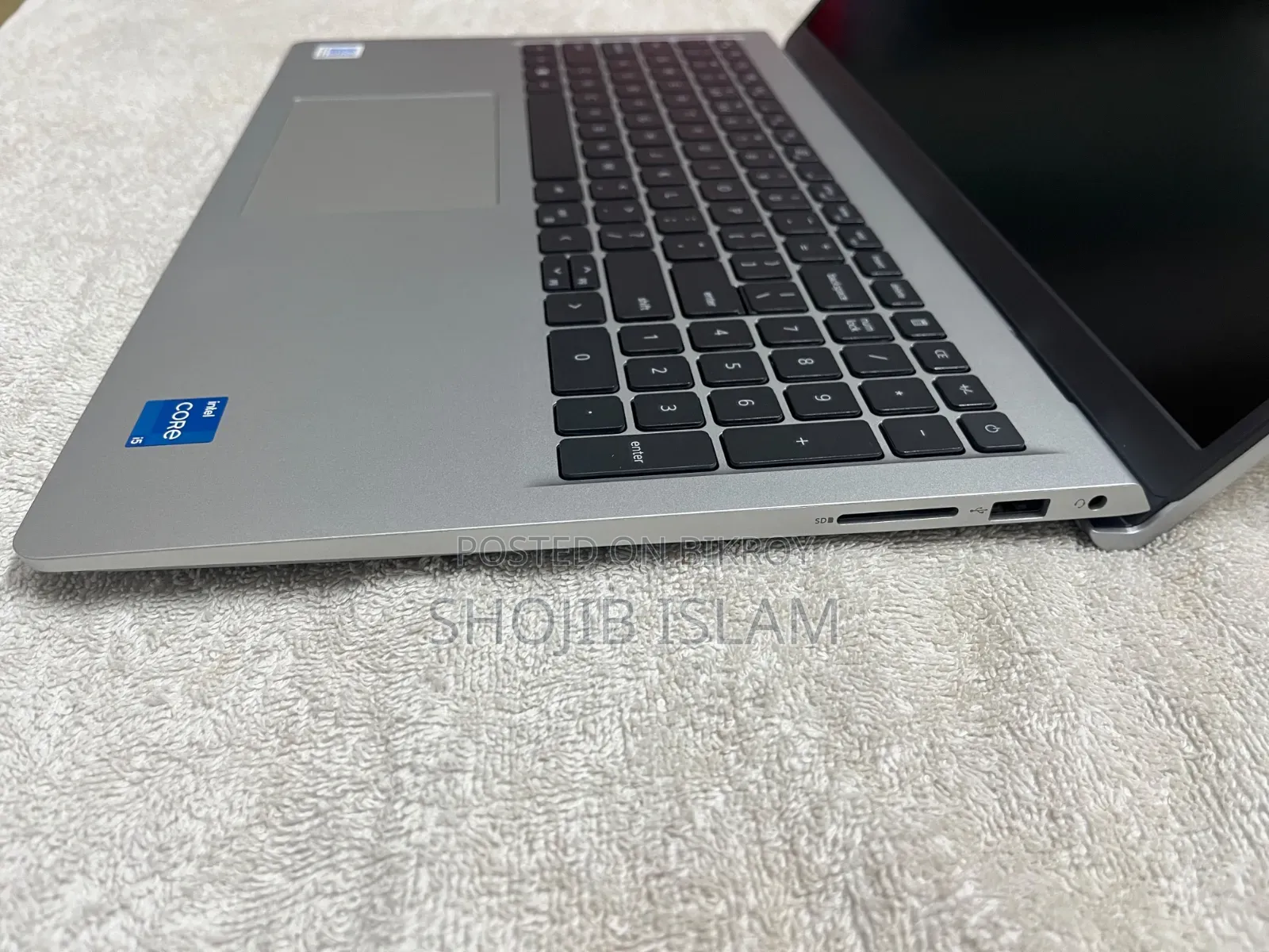 New Laptop Dell Inspiron 15 3530 16GB Intel Core i5 SSD 512GB