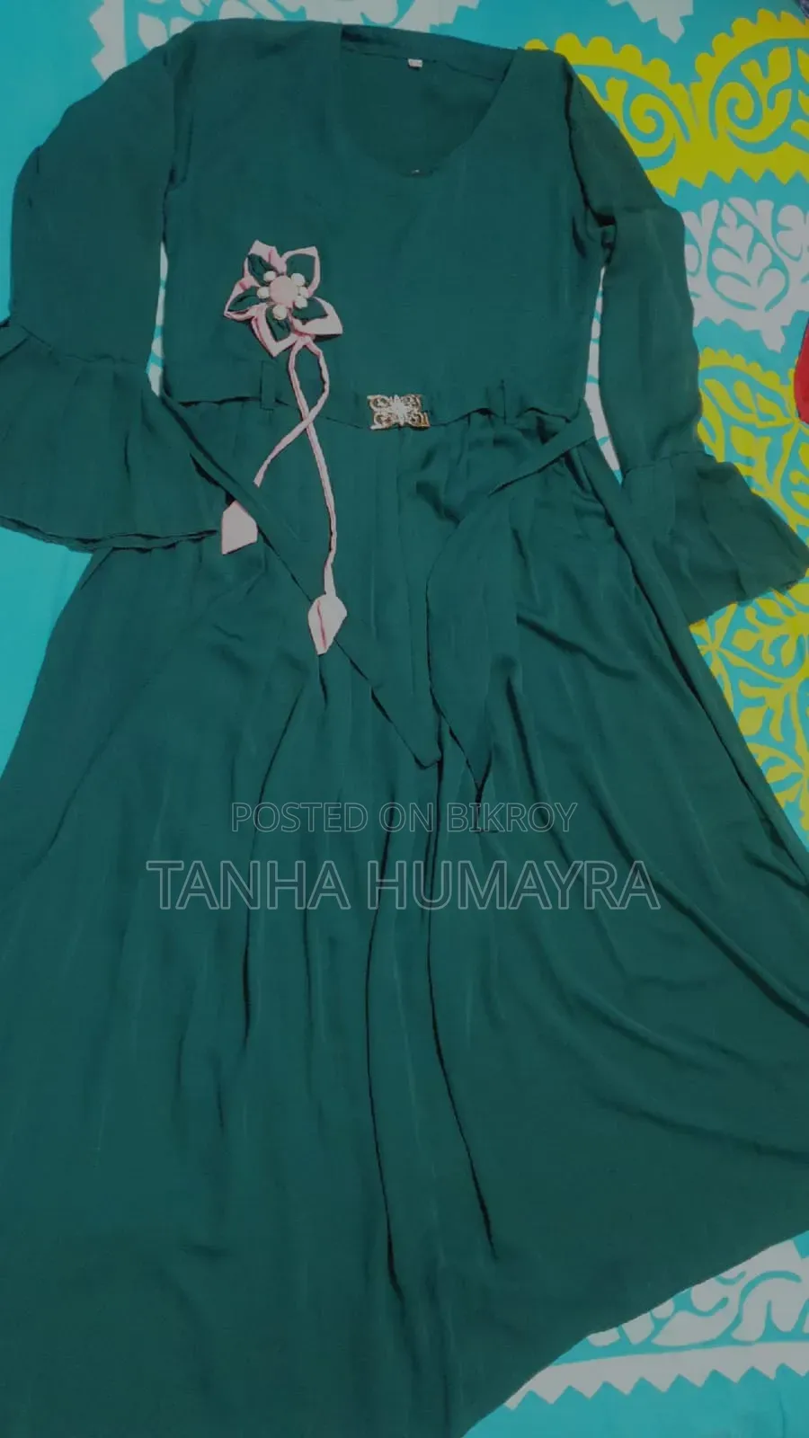 বোরখা টি ১ দিন পরেছি মাত্র। নিতে চাইলে যোগাযোগ করুন