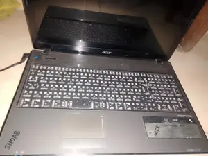 Laptop Acer Aspire 5741 4GB Intel Core i5 HDD 500GB
