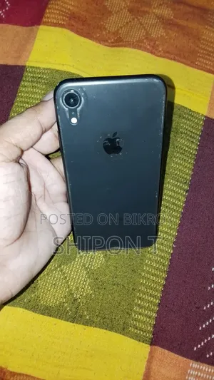 Apple iPhone XR 64 GB Black