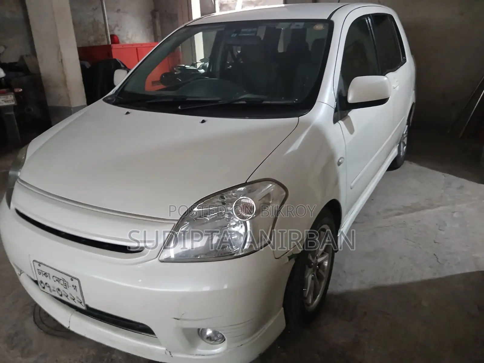 Toyota Raum 1.5 FWD 2009 Pearl