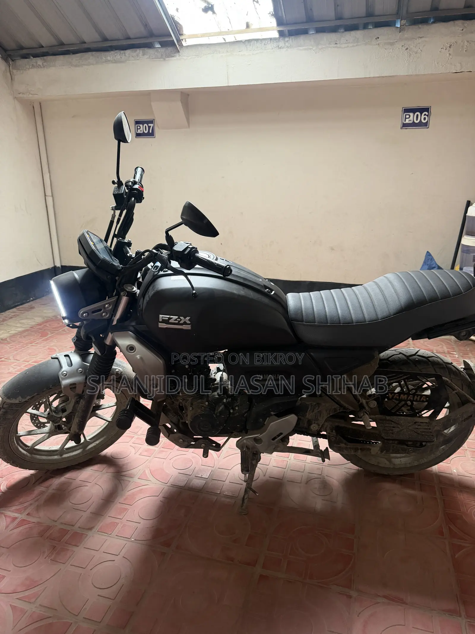 Yamaha FZ-X 2026 Black