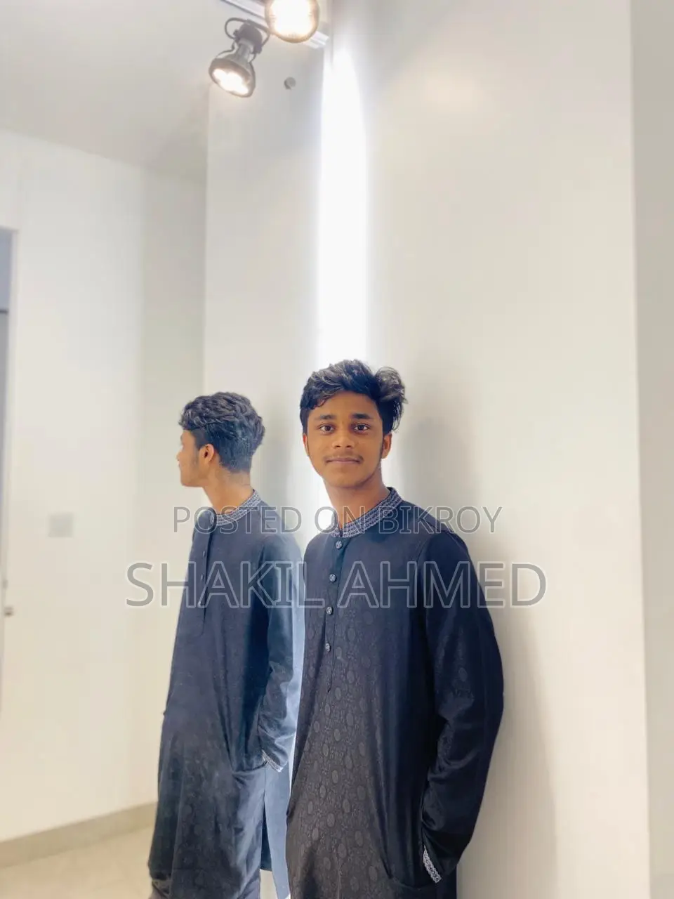 শোরুম সেলস এক্সিকিউটিভ নিয়োগ