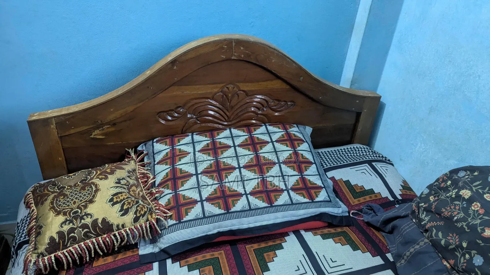 Teak Wood Bed