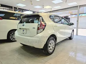 Toyota Aqua 2015 White