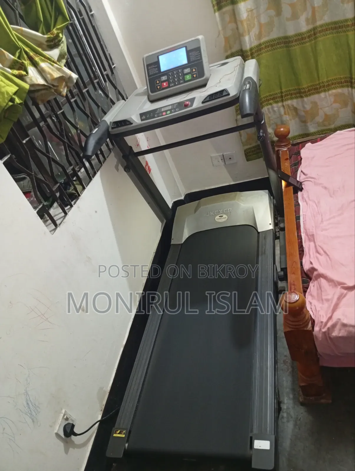 Treadmill Sel