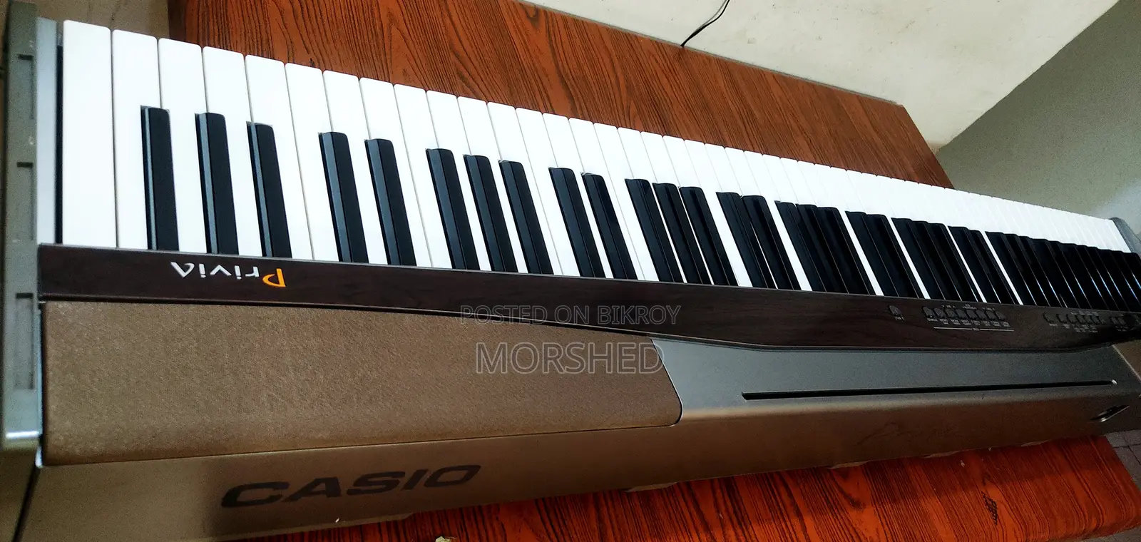 Casio Privia PX-100 88-Key Hammer Action Digital Piano With MIDI