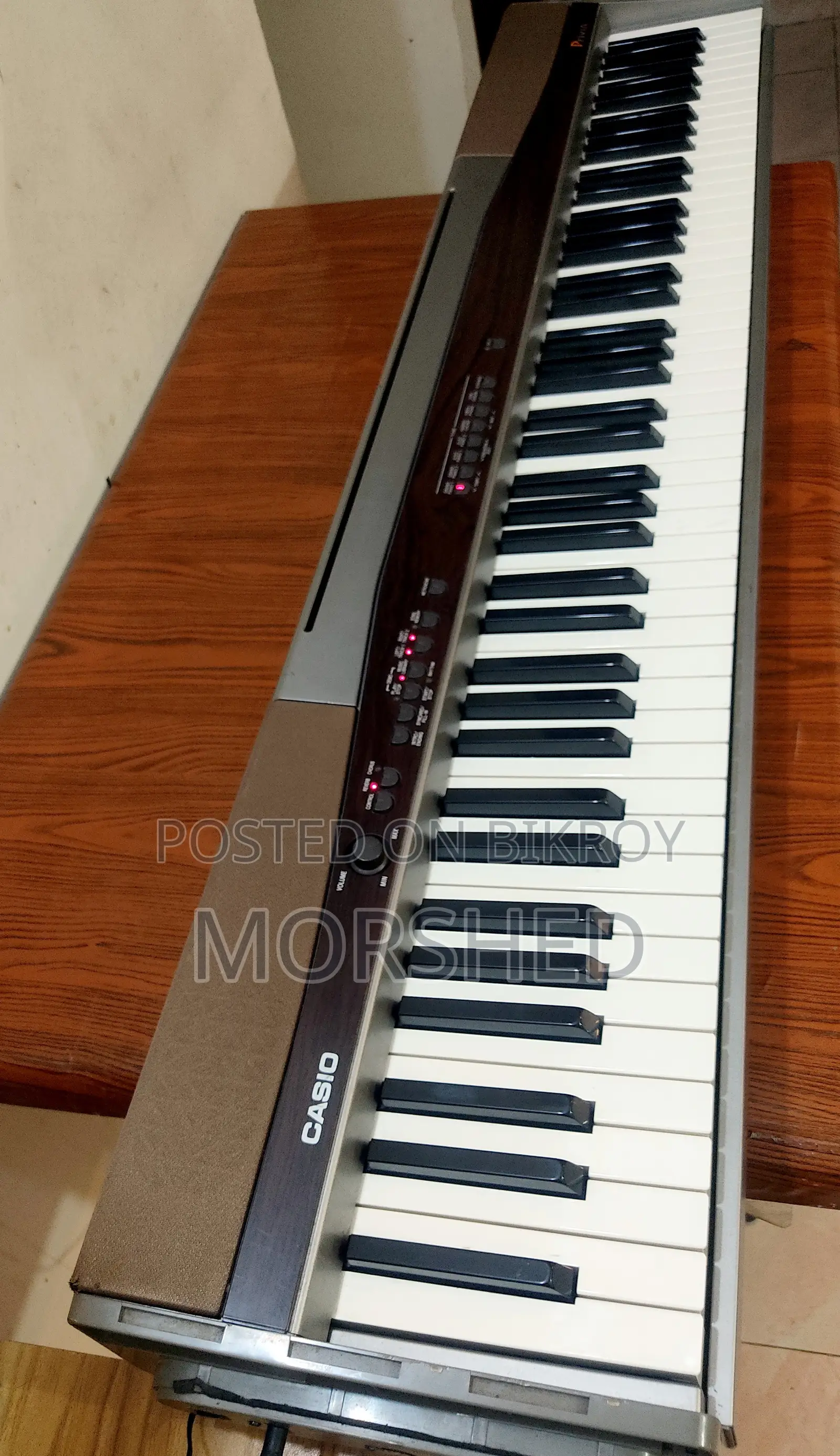 Casio Privia PX-100 88-Key Hammer Action Digital Piano With MIDI
