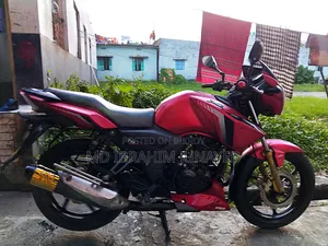TVS Apache RTR 160 2V 2018 Red