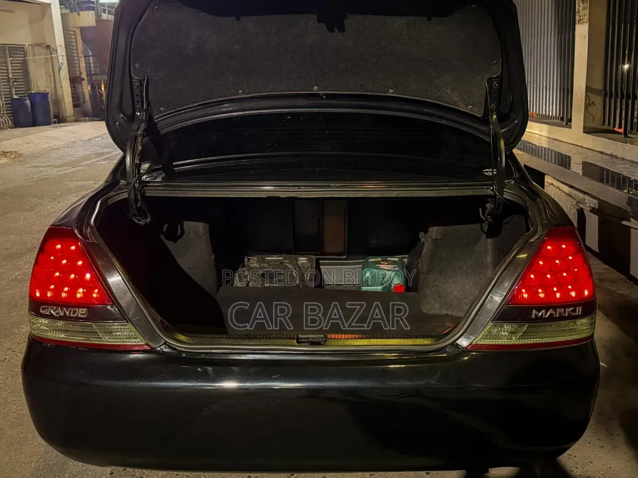 Toyota Mark II 2.0 RWD 2004 Black