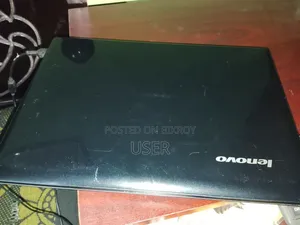 Laptop Lenovo 4GB Intel Core i5 HDD 256GB