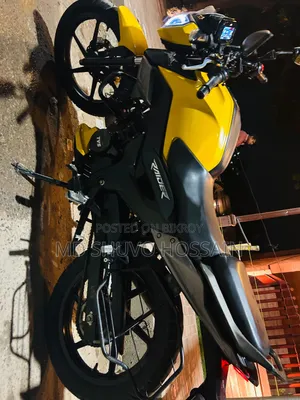TVS Raider 125 2022 Yellow