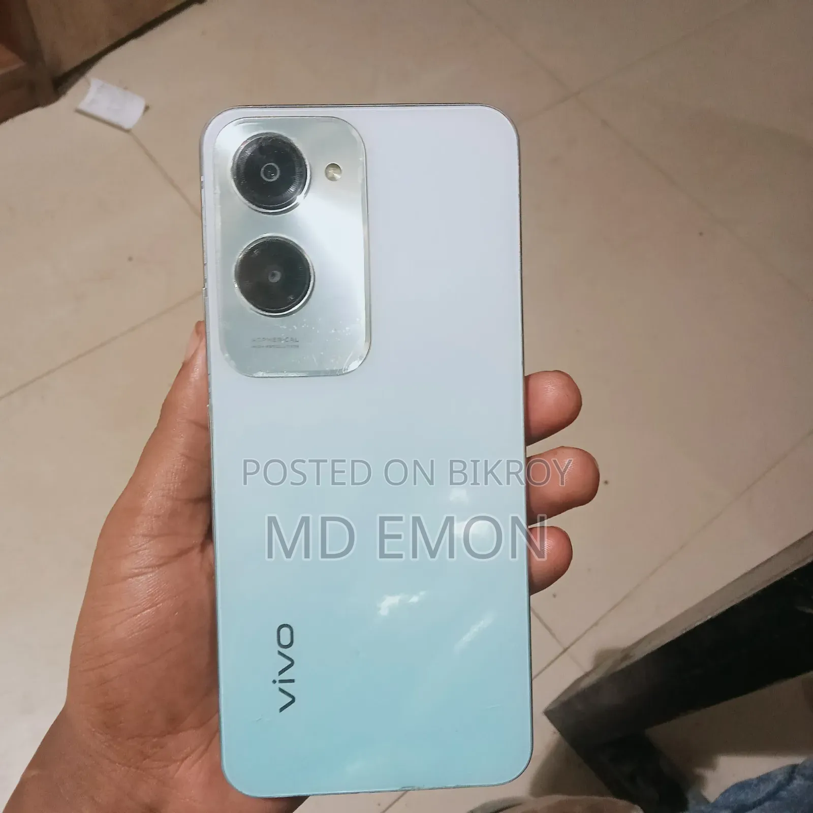 Vivo Y18 128 GB Silver
