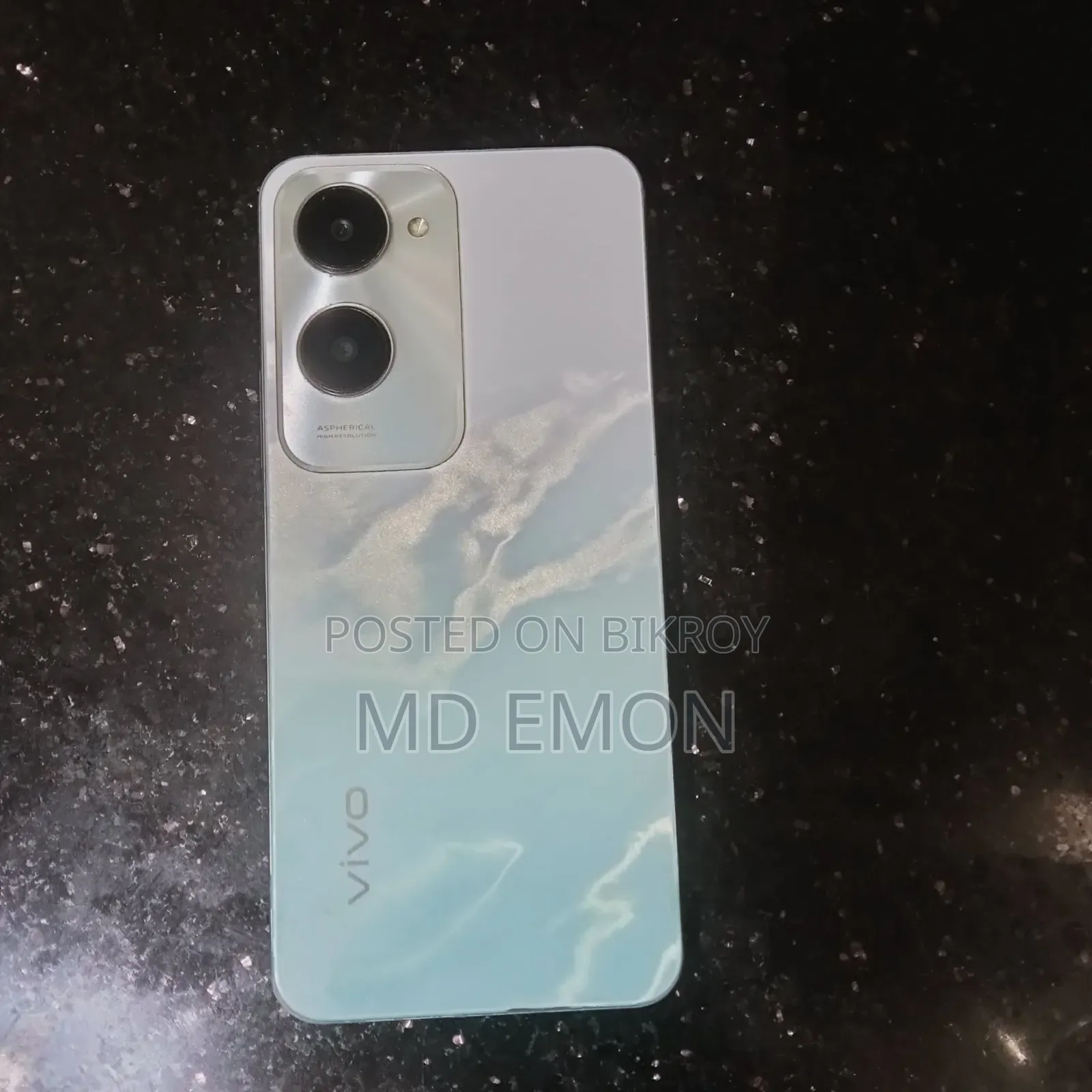 Vivo Y18 128 GB Silver
