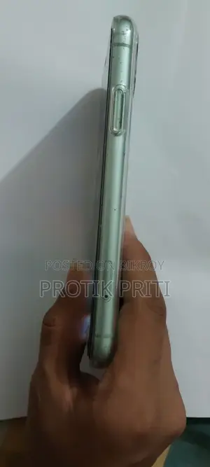 Apple iPhone 11 64 GB Green