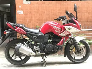 Yamaha Fazer V1 2014 Red