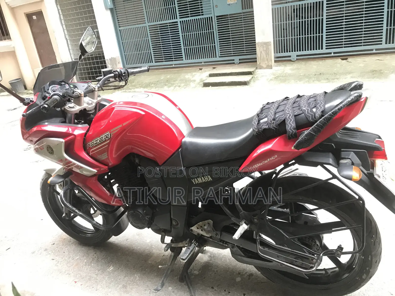 Yamaha Fazer V1 2014 Red