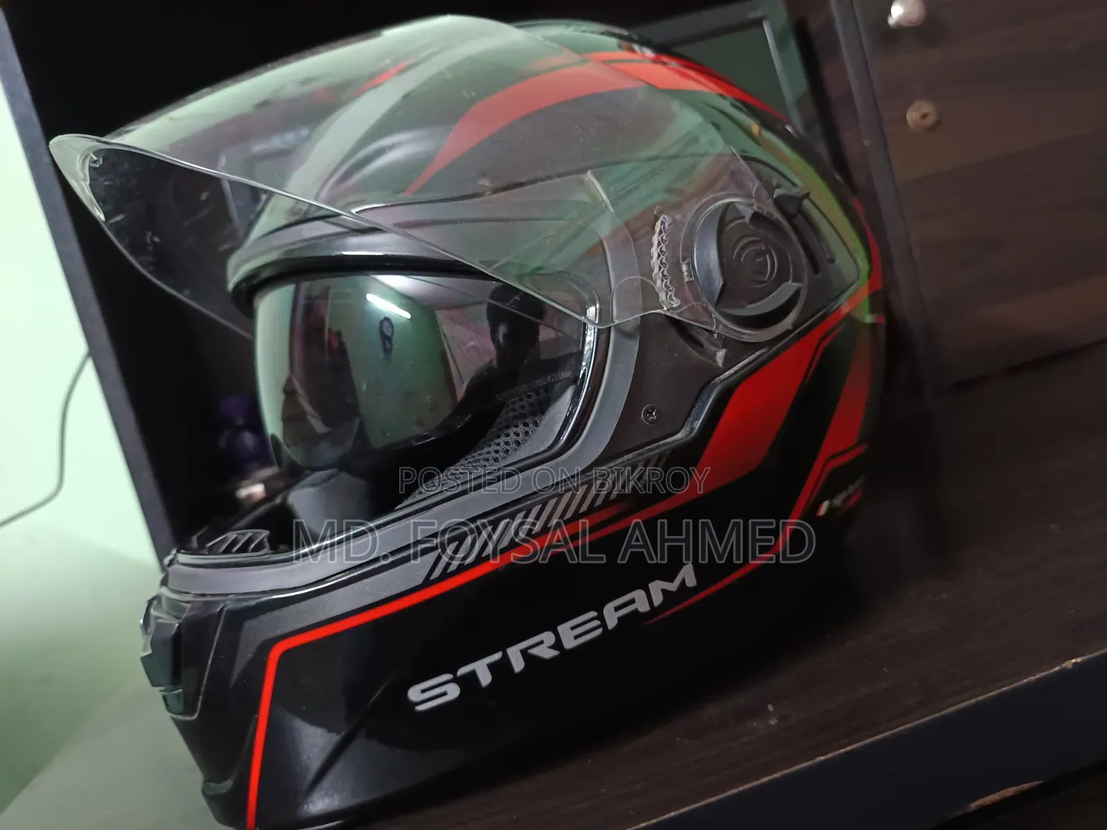 Gliders Full Face Helmet (Fresh Condition)