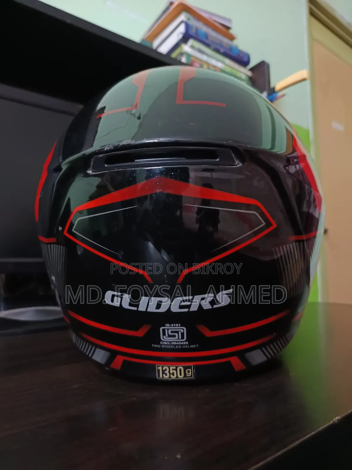 Gliders Full Face Helmet (Fresh Condition)