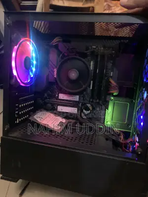 Desktop Computer MSI 16GB AMD Ryzen 5 SSD 256GB
