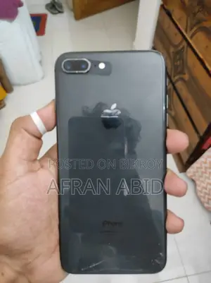 Apple iPhone 8 Plus 64 GB Black