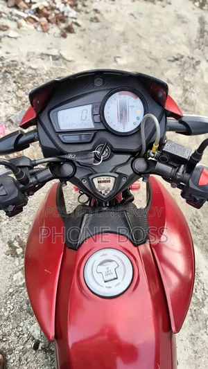 TVS Apache RTR 160 2V 2020 Red