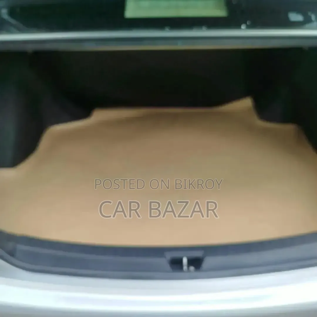 Toyota Axio 1.5 G 2WD 2011 Silver