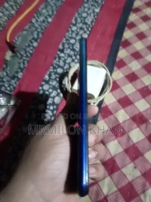 Vivo Y20 64 GB Blue